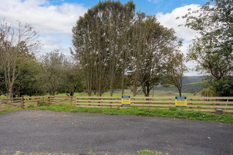 Photo of property in 2/1745 Arapuni Road, Pukeatua, 3872