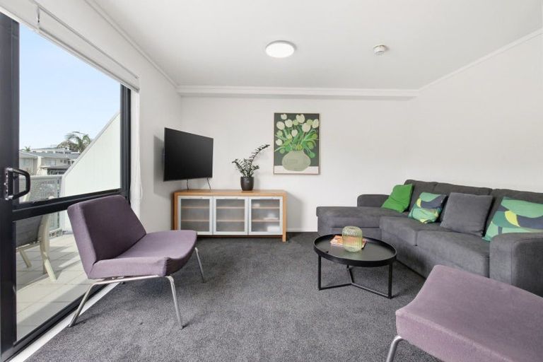 Photo of property in Atlas Apartments, 20/49 Maunganui Road, Mount Maunganui, 3116