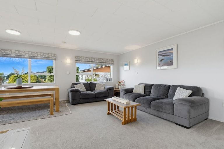 Photo of property in 24 Cobham Crescent, Stoke, Nelson, 7011