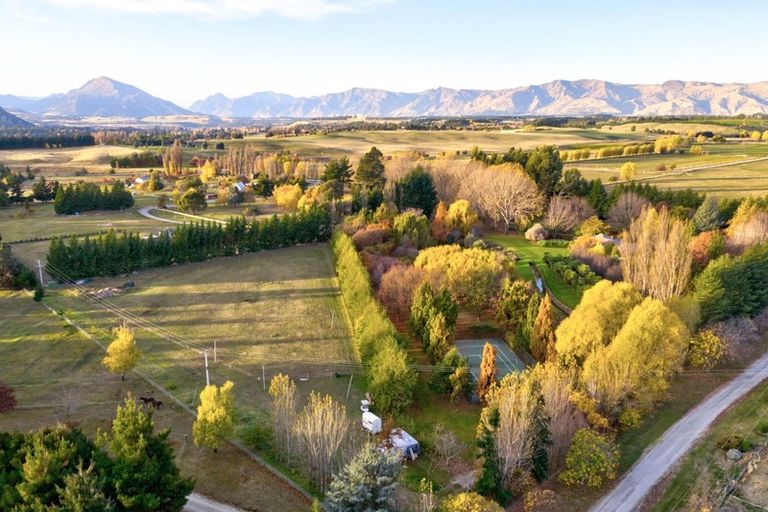 Photo of property in 150 Faulks Road, Wanaka, 9382