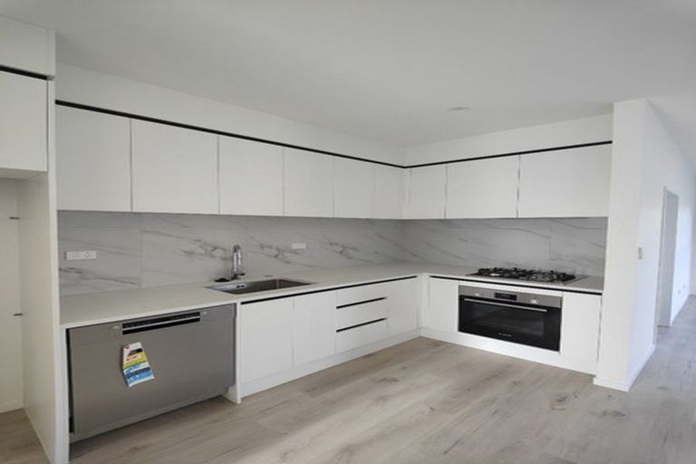 Photo of property in 29b Lyren Place, Half Moon Bay, Auckland, 2012