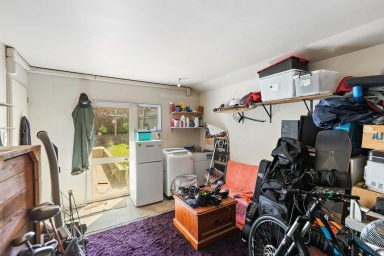 Photo of property in 51 Remarkables Crescent, Frankton, Queenstown, 9300