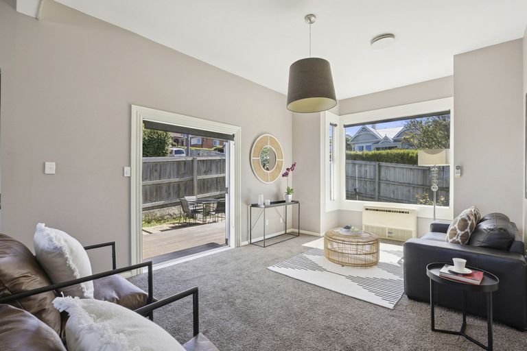 Photo of property in 17 Carnarvon Street, Belleknowes, Dunedin, 9011