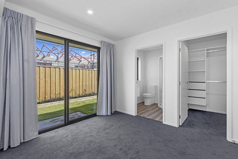 Photo of property in 33 Stackwood Avenue, Woodend, 7691