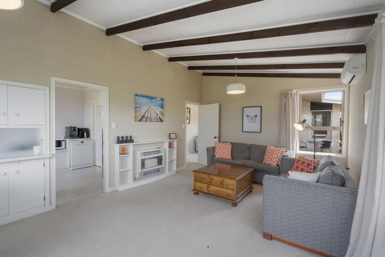 Photo of property in 22 Standish Street, Westown, New Plymouth, 4310