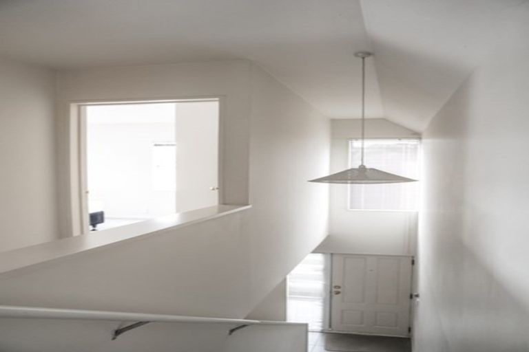 Photo of property in 4/10 Nova Place, Christchurch Central, Christchurch, 8011