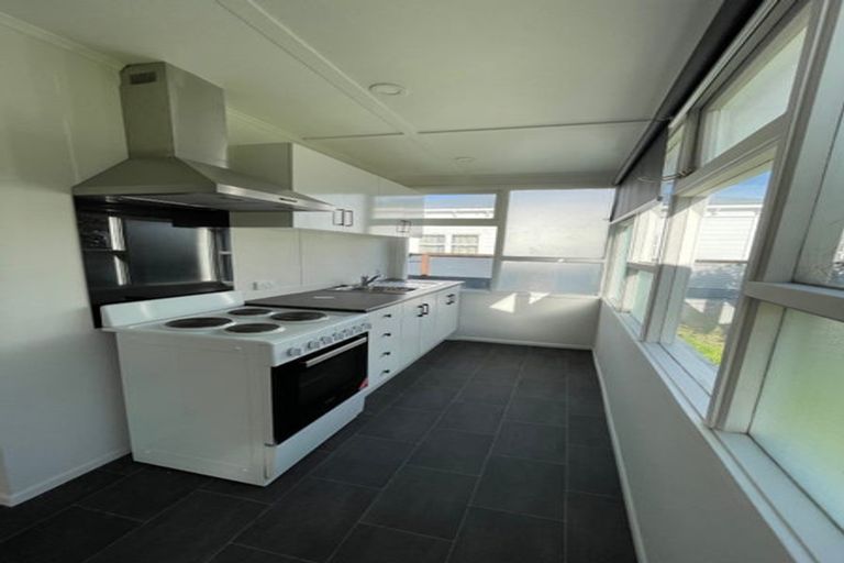 Photo of property in 62 Awapuni Road, Awapuni, Gisborne, 4010