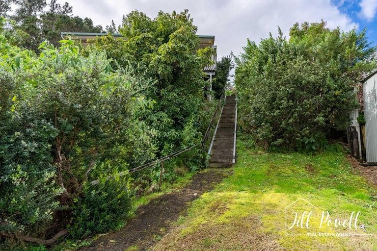 Photo of property in 13 Moana Road, Tinopai, 0593