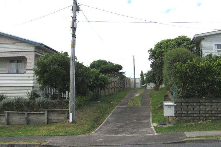 Photo of property in 19 Palmerston Road, Birkenhead, Auckland, 0626
