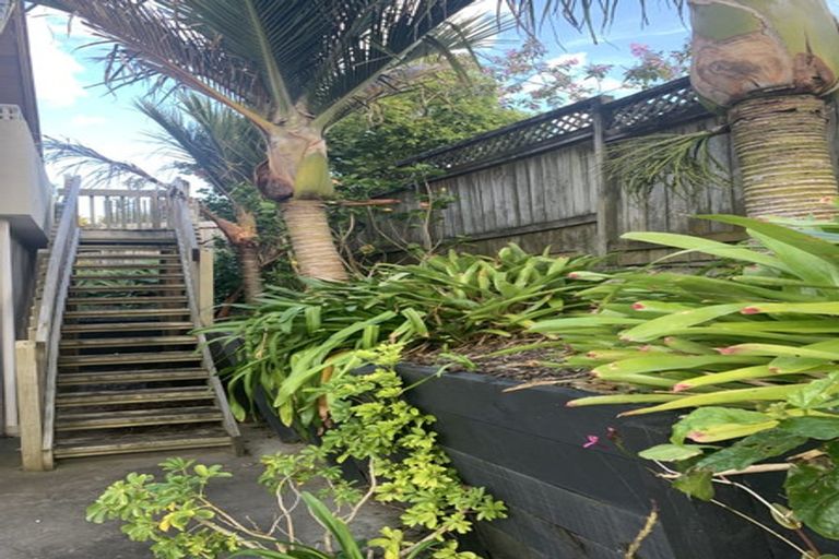 Photo of property in 43 Shuttleworth Place, Manly, Whangaparaoa, 0930