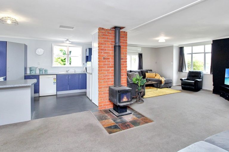 Photo of property in 70 Trafalgar Street, Dannevirke, 4930