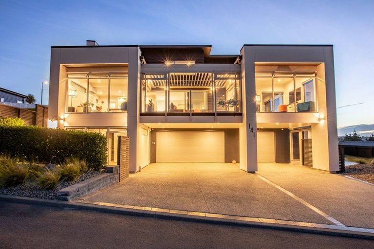 Photo of property in 141 Endeavour Drive, Whitby, Porirua, 5024