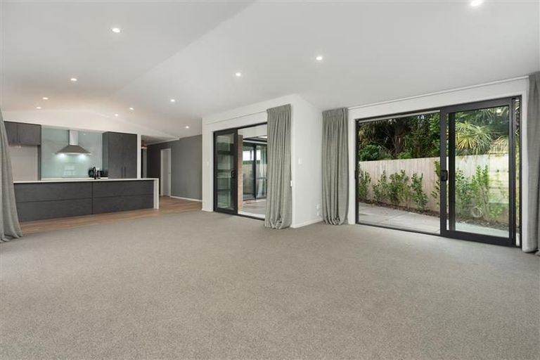 Photo of property in 24 Bridle Way, Omokoroa, 3114