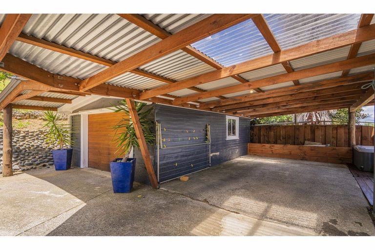 Photo of property in 108 Karaka Road, Thames, 3500