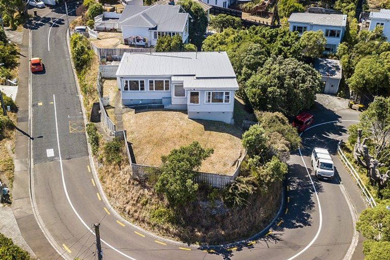 Photo of property in 154 Totara Road, Miramar, Wellington, 6022
