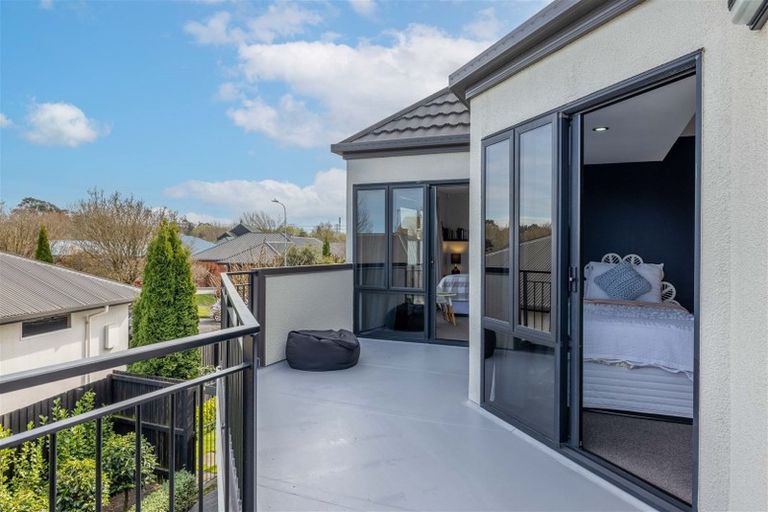 Photo of property in 15 Abingdon Court, Avonhead, Christchurch, 8042