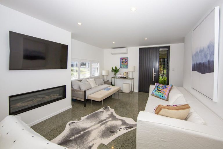 Photo of property in 9 Citrus Place, Mangawhai, 0505
