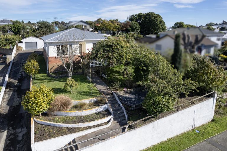 Photo of property in 56 Greta Street, South Hill, Oamaru, 9400