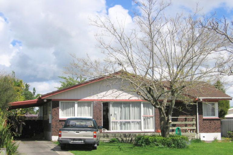 Photo of property in 28 Browning Crescent, Owhata, Rotorua, 3010