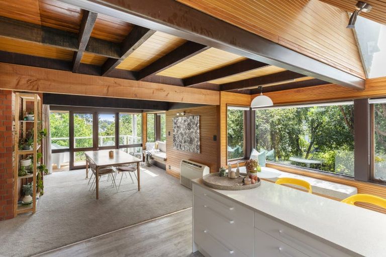 Photo of property in 28 Bengal Drive, Cashmere, Christchurch, 8022