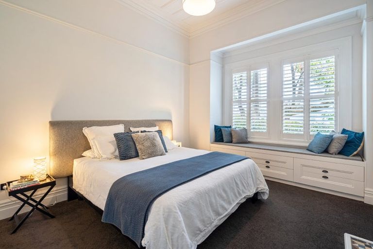 Photo of property in 6 Shoal Bay Road, Devonport, Auckland, 0624