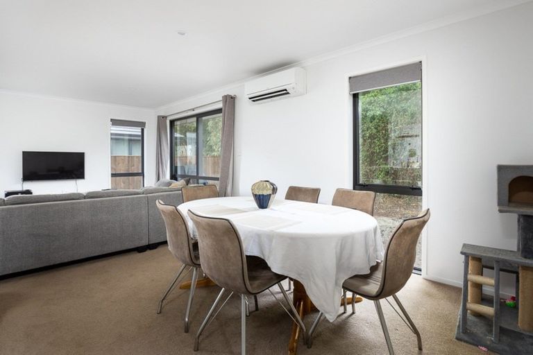 Photo of property in 10 Nukuroa Close, Waitara, 4320