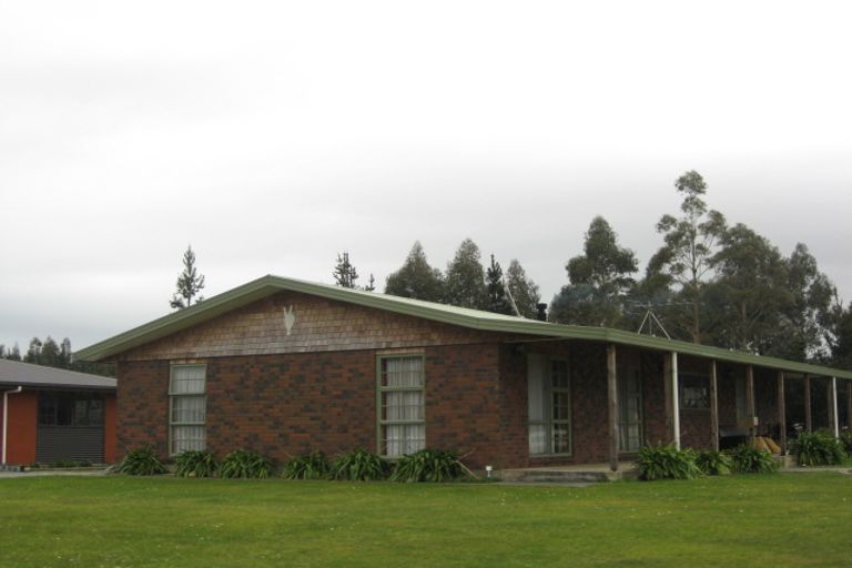 Photo of property in 55 Somerled Avenue, Dunollie, Runanga, 7803