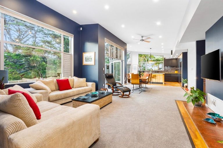 Photo of property in 84a Scott Road, Stanmore Bay, Whangaparaoa, 0932