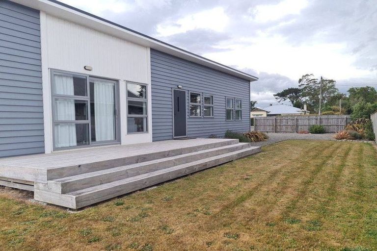 Photo of property in 141 Fitzherbert Street, Featherston, 5710