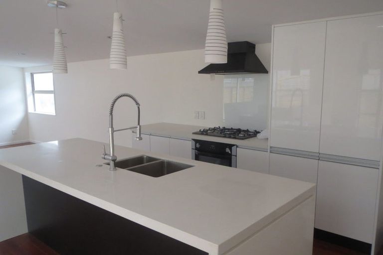 Photo of property in 34 Farnham Street, Mornington, Wellington, 6021