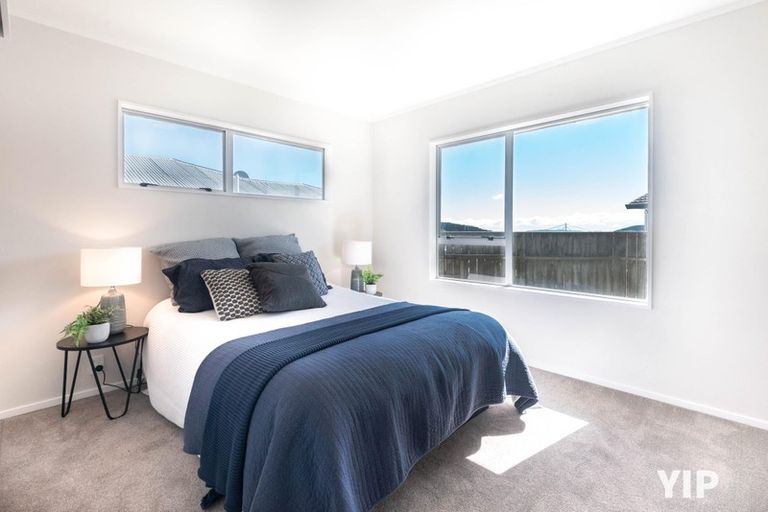 Photo of property in 12 Maraval Crescent, Grenada Village, Wellington, 6037