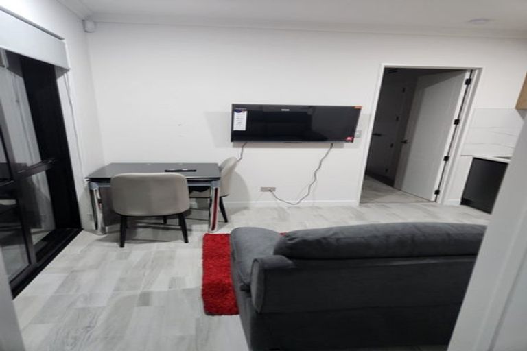 Photo of property in 2a Ballyalton Crescent, Flat Bush, Auckland, 2019