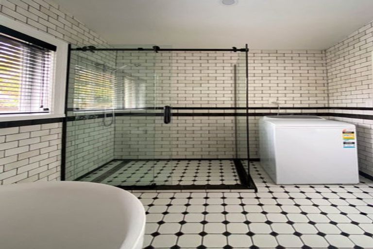 Photo of property in 34 Main Street, Greytown, 5712