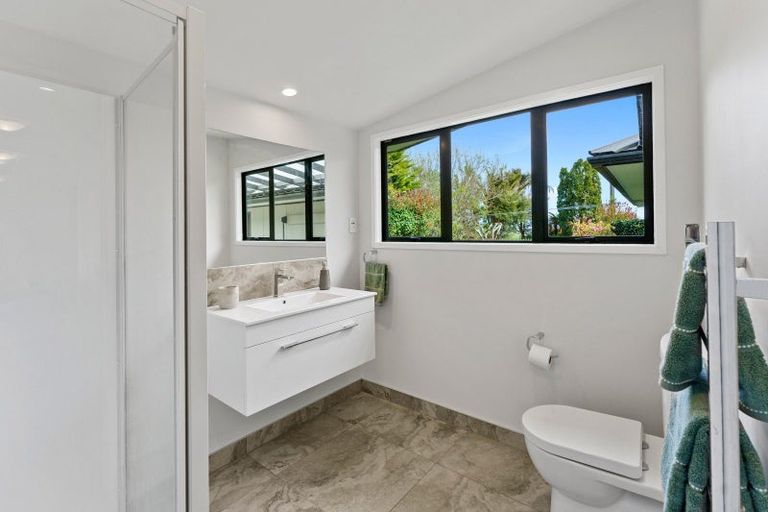 Photo of property in 43 Te Horo Hautere Cross Road, Te Horo, Otaki, 5582