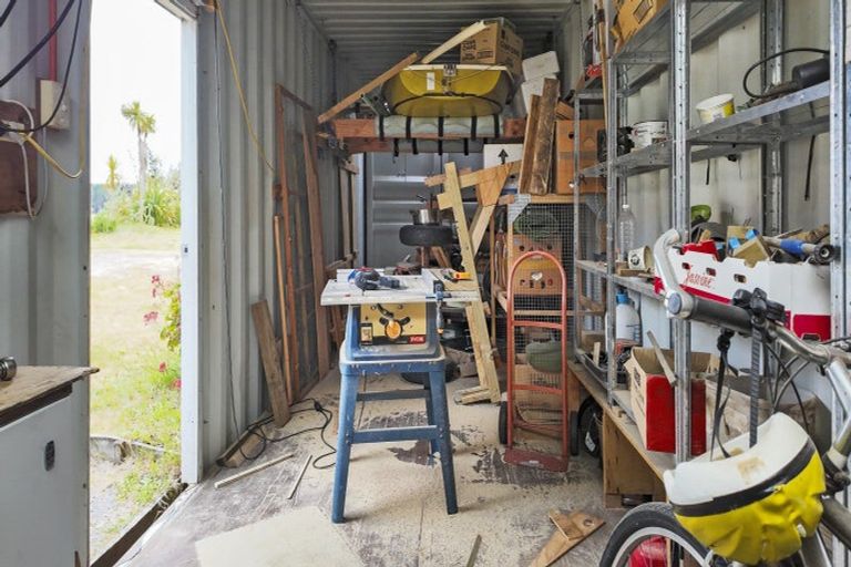 Photo of property in 104 Bergin Road, Foxton, 4814