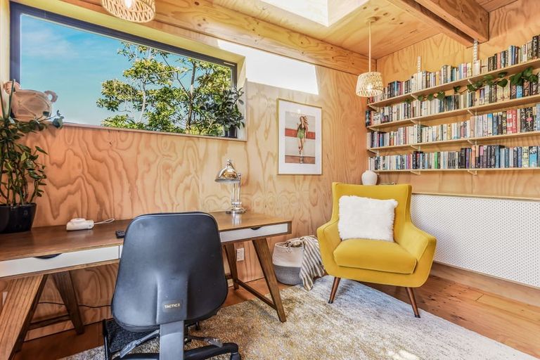 Photo of property in 59 Locking Street, Nelson South, Nelson, 7010