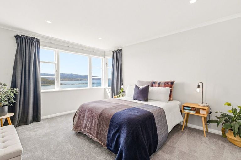 Photo of property in 29 View Road, Houghton Bay, Wellington, 6023