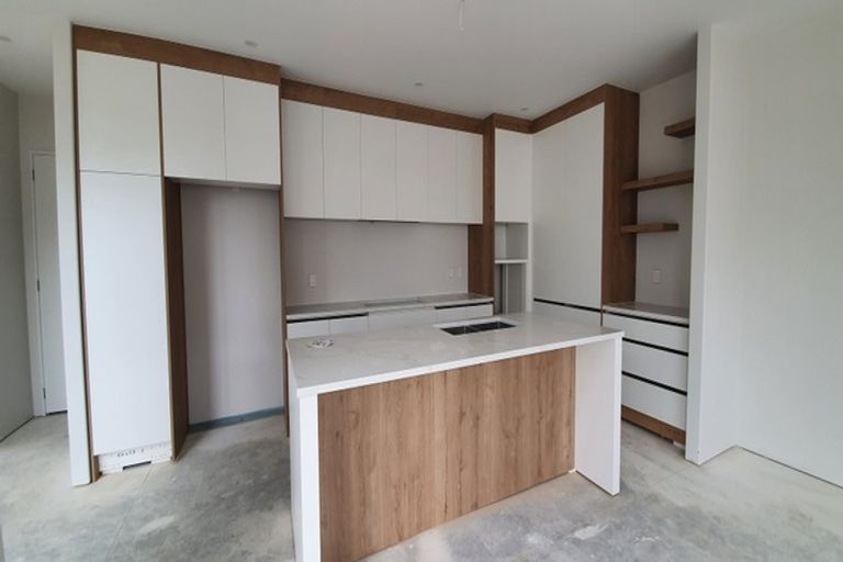 Photo of property in 152 Arran Point Parade, Orewa, 0931