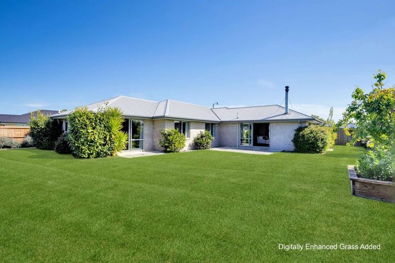 Photo of property in 13 Bradbury Avenue, Rolleston, 7614