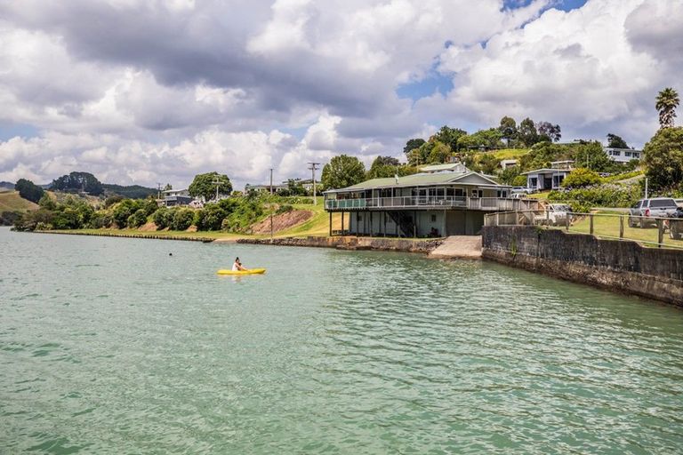 Photo of property in 679 Te Waitere Road, Taharoa, Te Kuiti, 3988