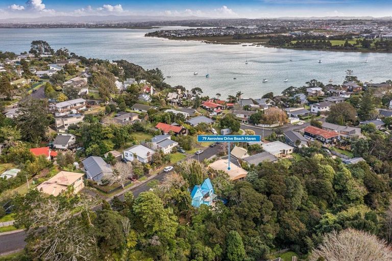 Photo of property in 79 Aeroview Drive, Beach Haven, Auckland, 0626