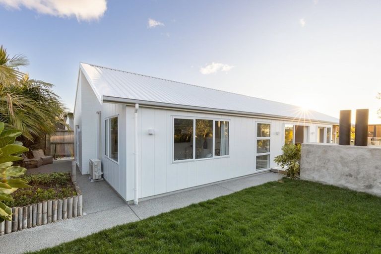 Photo of property in 55 Awatira Drive, Papamoa Beach, Papamoa, 3118