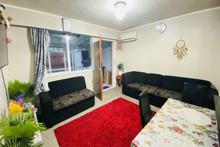 Photo of property in 5 King Street, Papatoetoe, Auckland, 2104