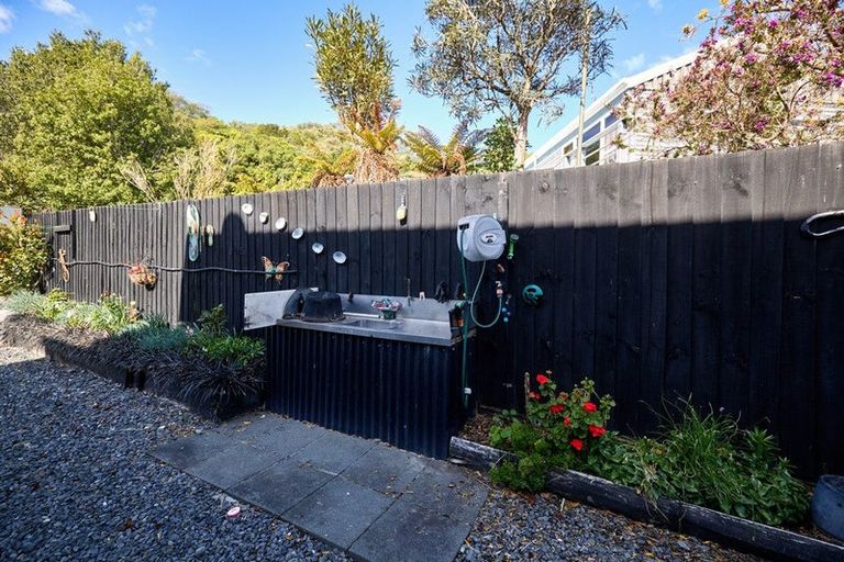 Photo of property in 40 Kotuku Road, South Bay, Kaikoura, 7300