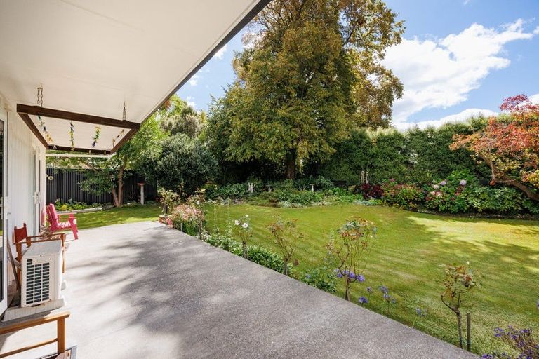 Photo of property in 8a Bond Street, Marton, 4710