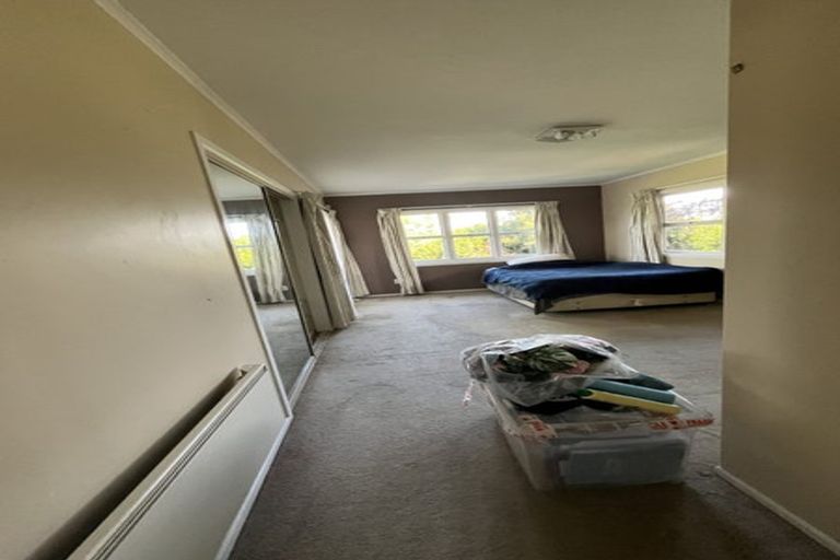 Photo of property in 8 Ellen Avenue, Hillcrest, Auckland, 0627