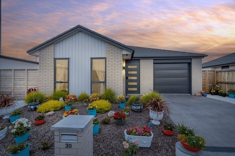 Photo of property in 30 Greengrass Crescent, Kaiapoi, 7630