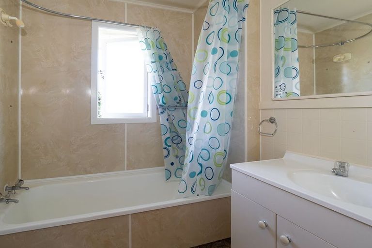 Photo of property in 9 Elizabeth Avenue, Rakaia, 7710