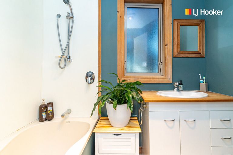 Photo of property in 11 Taylor Street, Brighton, Dunedin, 9035