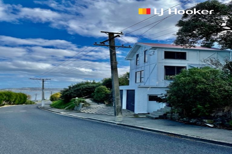 Photo of property in 9 Junction Road, Ravensbourne, Dunedin, 9022
